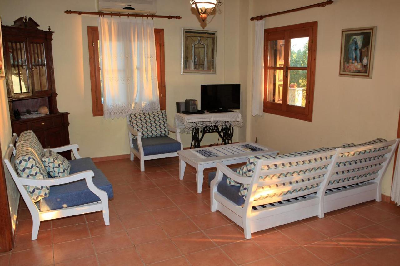 Villa Maria O سكوبيلوس تاون المظهر الخارجي الصورة
